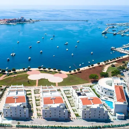 Garden Palace - Dorothy Supreme * Umag